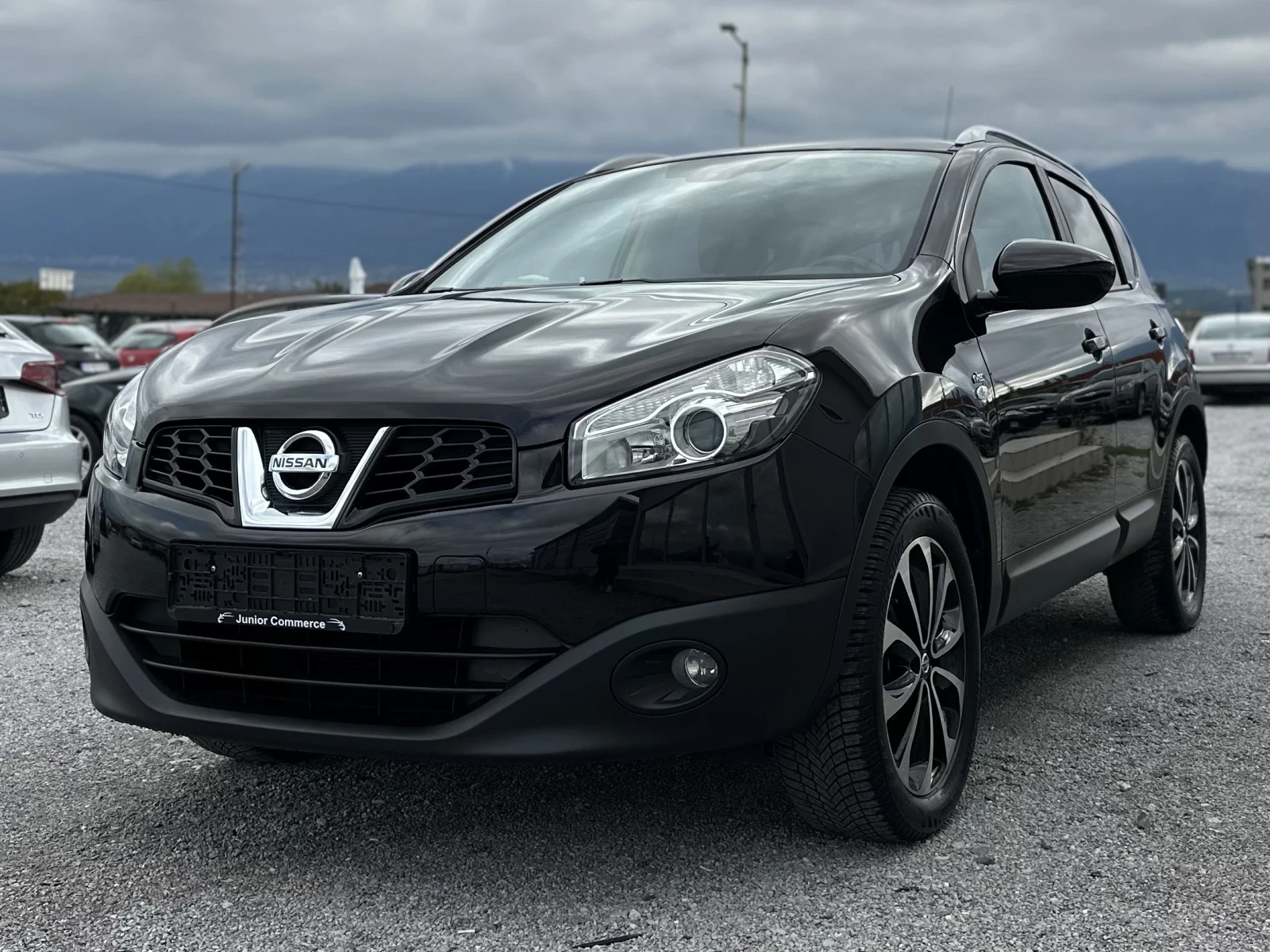 Nissan Qashqai 1.6i-N-Tec-Navi-Панорама-Реален Пробег-Full-Top - [1] 