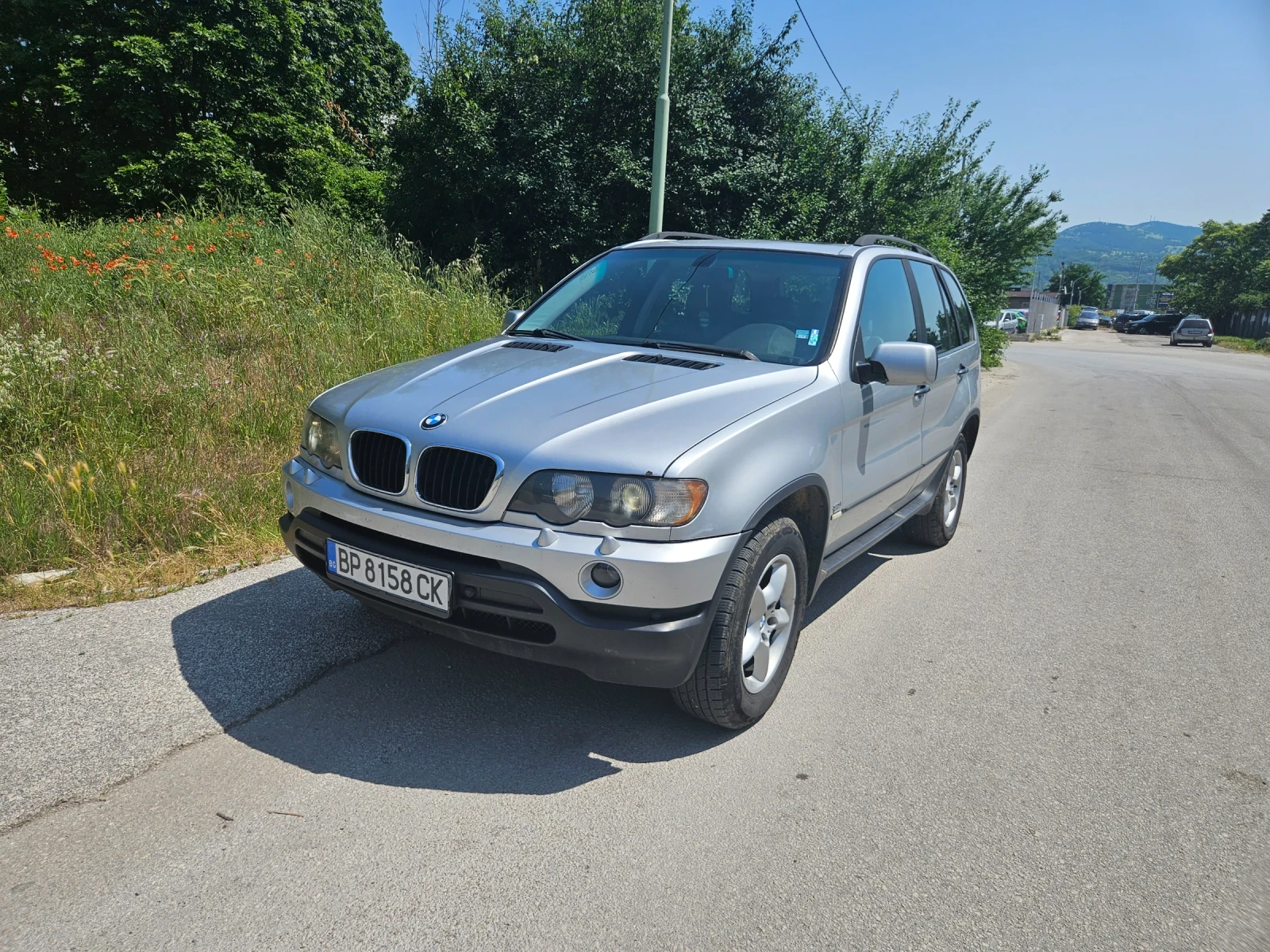 BMW X5  - изображение 2