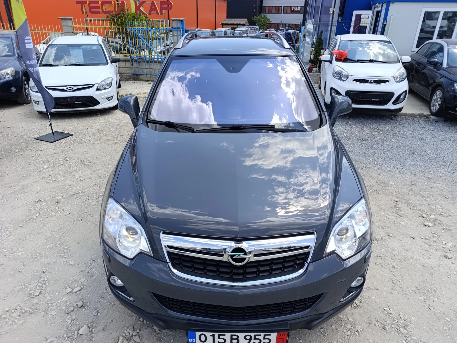 Opel Antara 2.2 TURBO D.4x4 - изображение 4