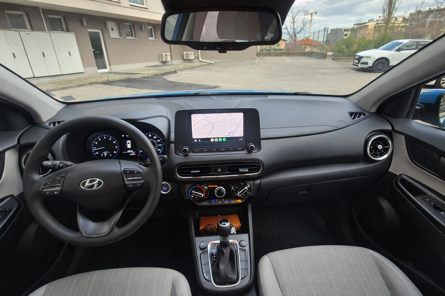 Hyundai Kona 4x4 2.0 MPI, снимка 10 - Автомобили и джипове - 54176192