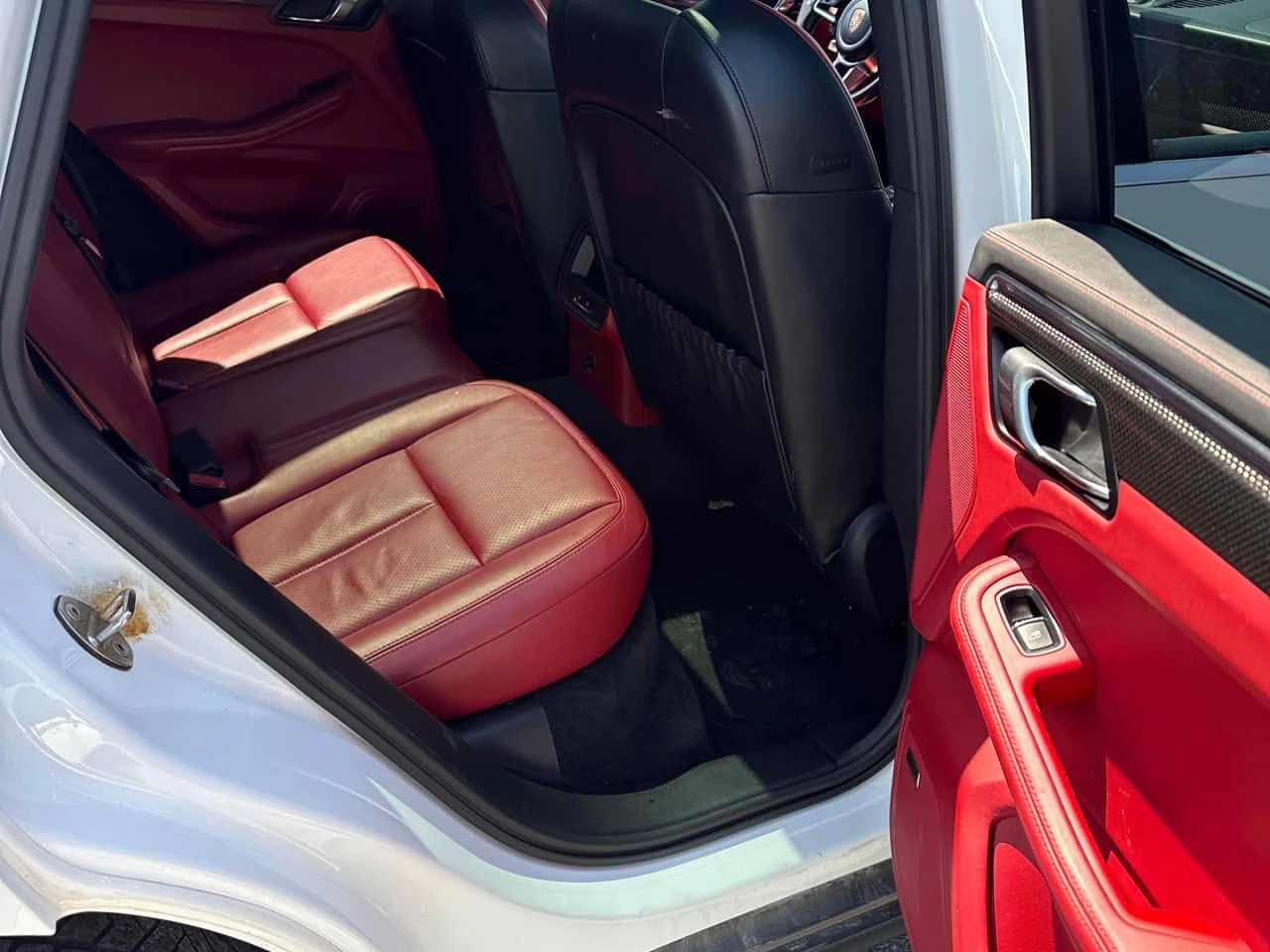 Porsche Macan * S * ОБДУХВАНЕ * ПАМЕТ * PANO * NAVI, снимка 13 - Автомобили и джипове - 54441912