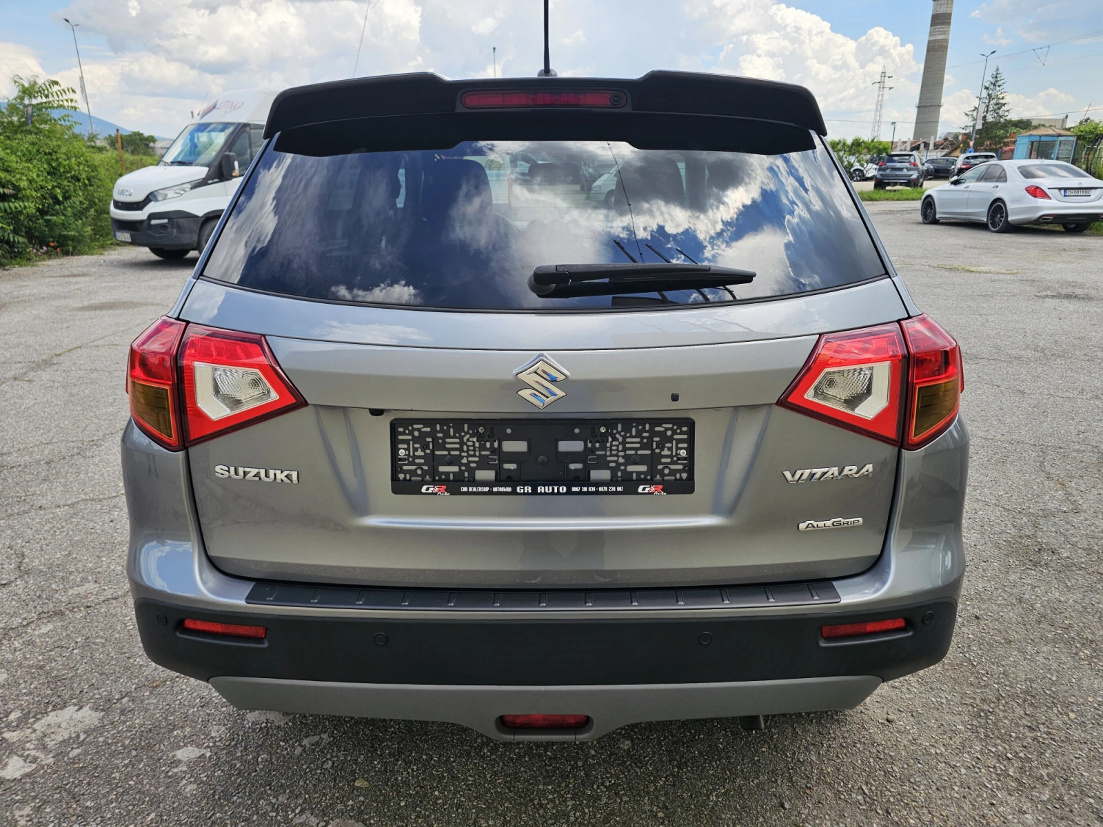 Suzuki Vitara 1.6i 4x4 AllGrip FULL OPTIONAL, снимка 6 - Автомобили и джипове - 54738744