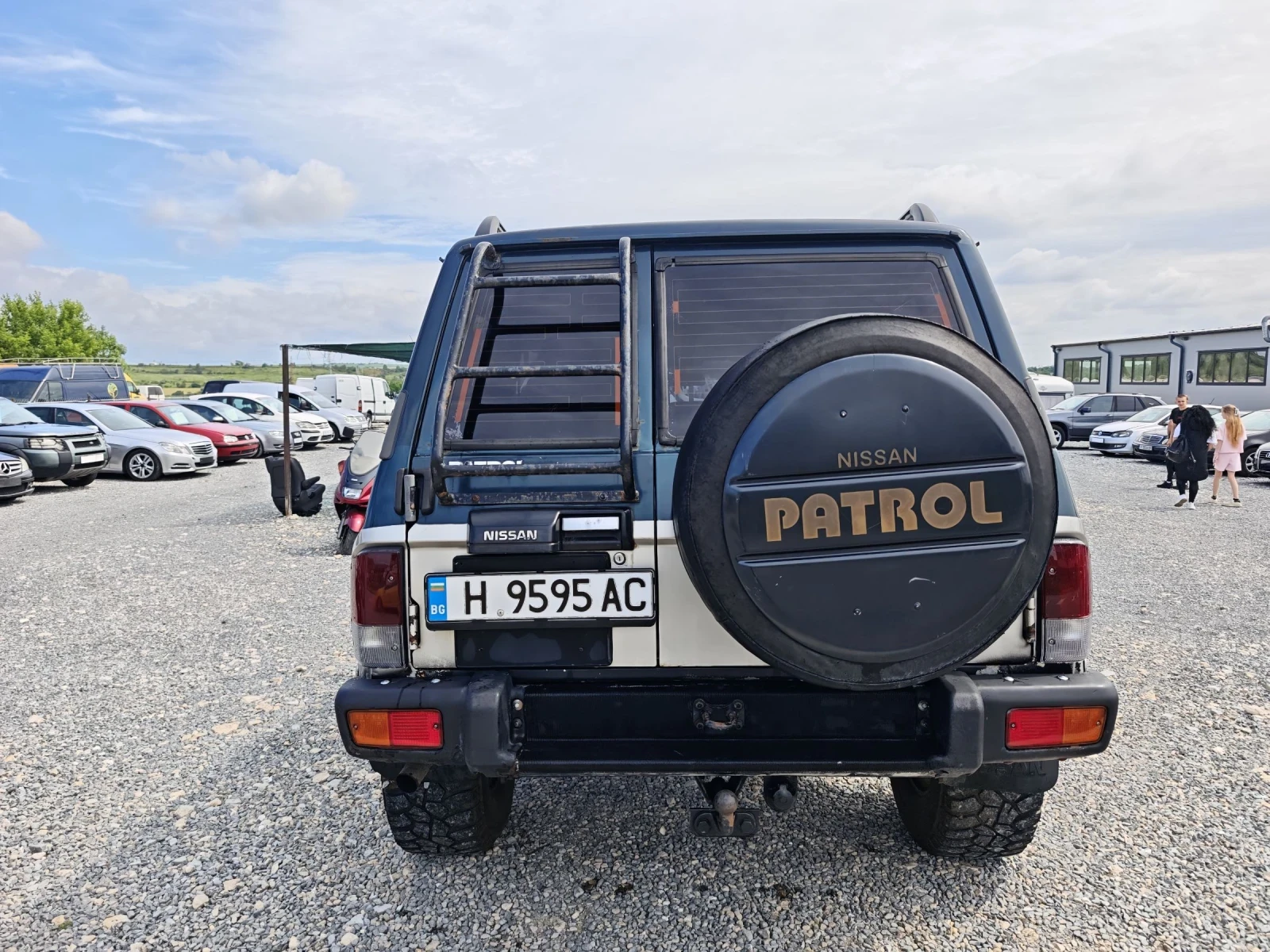 Nissan Patrol Nissan Patrol 7Местен, снимка 6 - Автомобили и джипове - 54899538