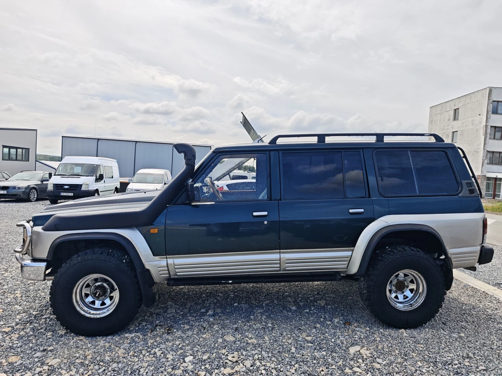Nissan Patrol Nissan Patrol 7Местен, снимка 8 - Автомобили и джипове - 54899538