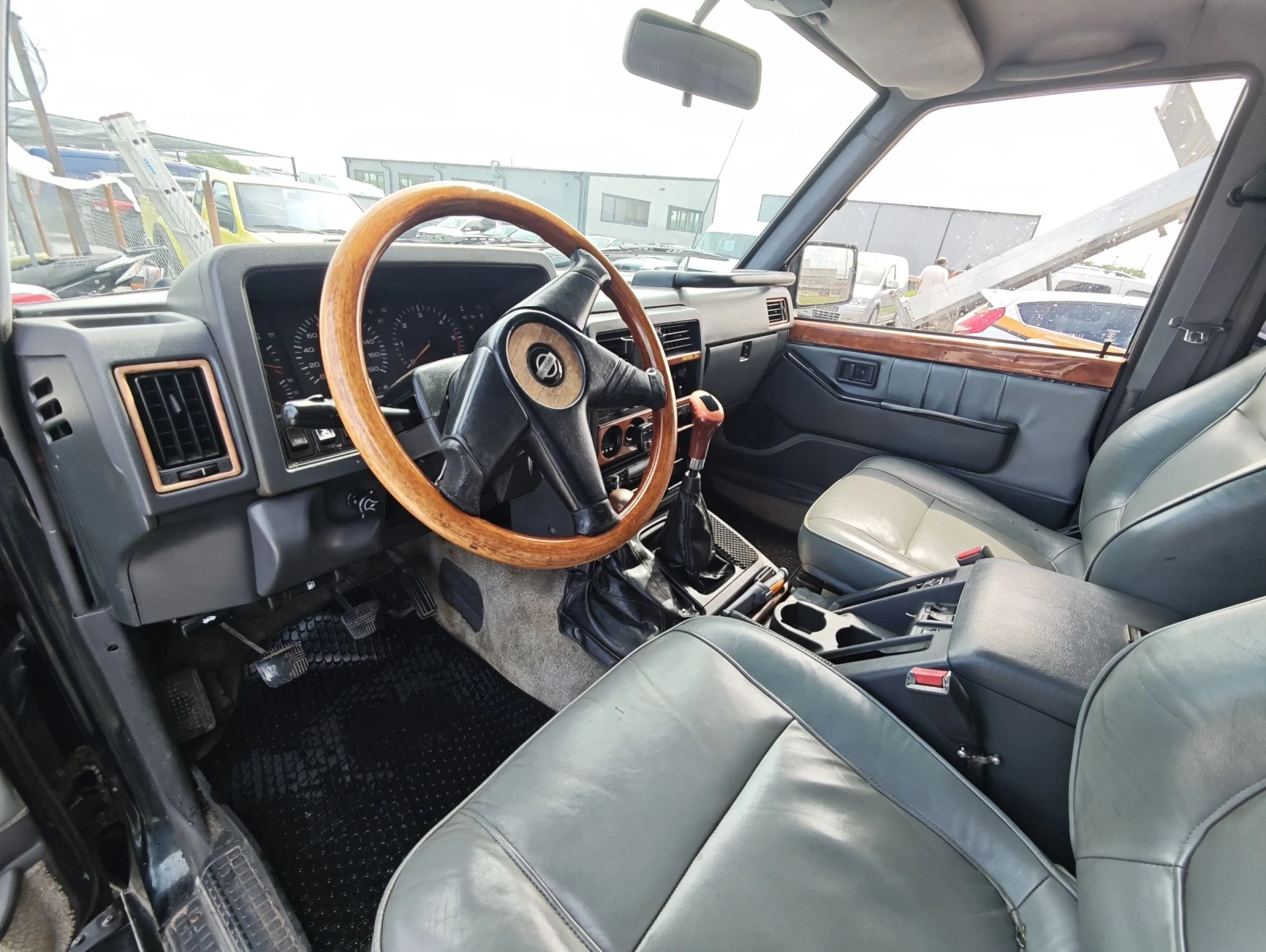 Nissan Patrol Nissan Patrol 7Местен, снимка 12 - Автомобили и джипове - 54899538
