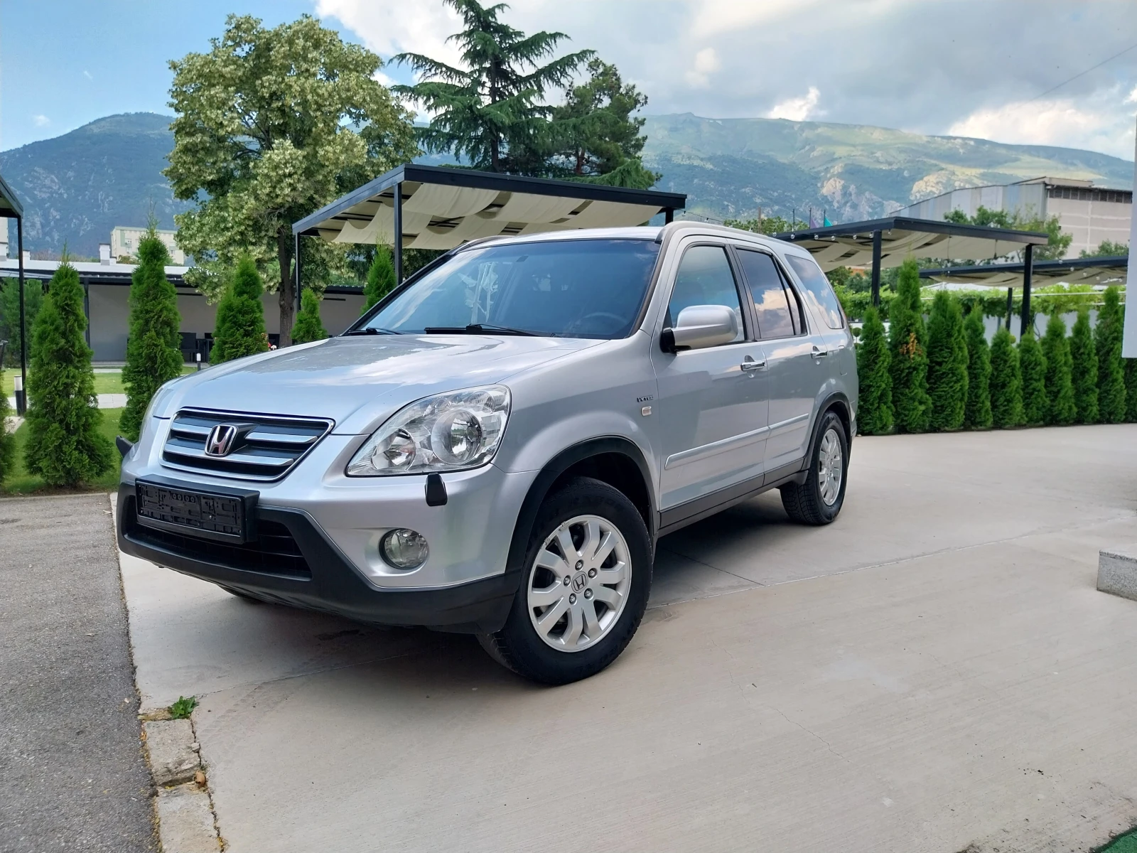 Honda Cr-v 2.0i -VTEC * НАВИ* 4X4- * ТЕГЛИЧ * ФЕЙСЛИФТ , снимка 7 - Автомобили и джипове - 55002775