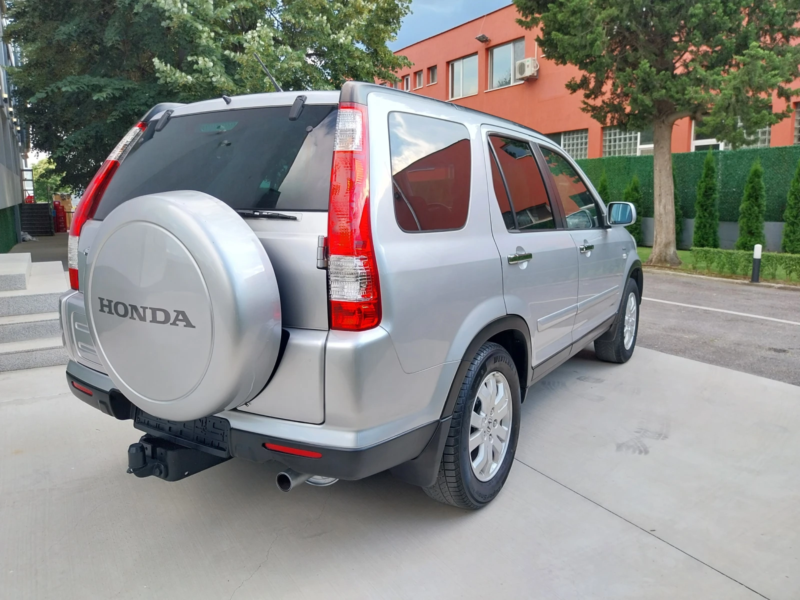 Honda Cr-v 2.0i -VTEC * НАВИ* 4X4- * ТЕГЛИЧ * ФЕЙСЛИФТ , снимка 5 - Автомобили и джипове - 55002775