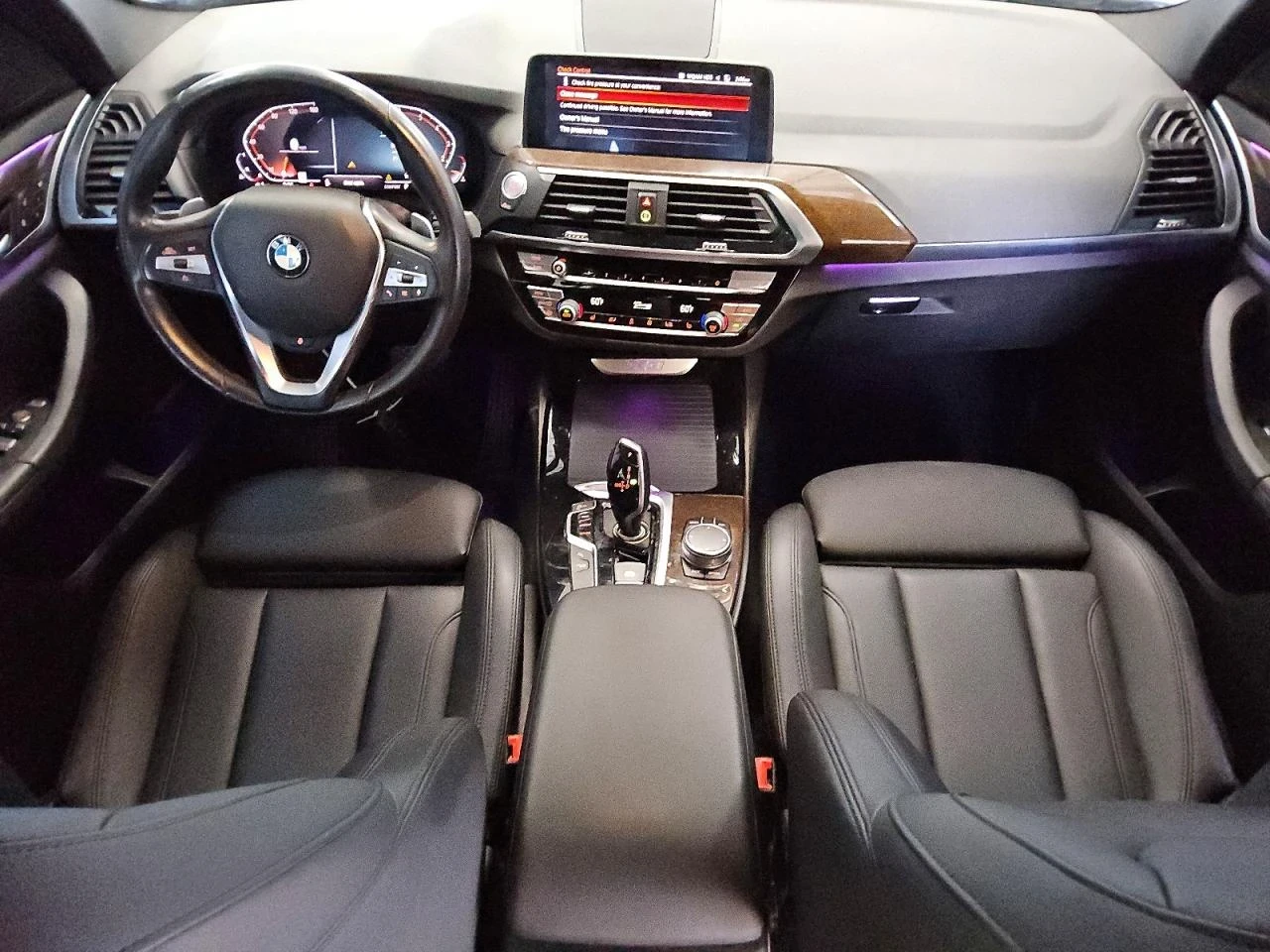 BMW X3 30i xDrive | iDrive 7 | Ambient | Digital | PANO , снимка 3 - Автомобили и джипове - 55269062