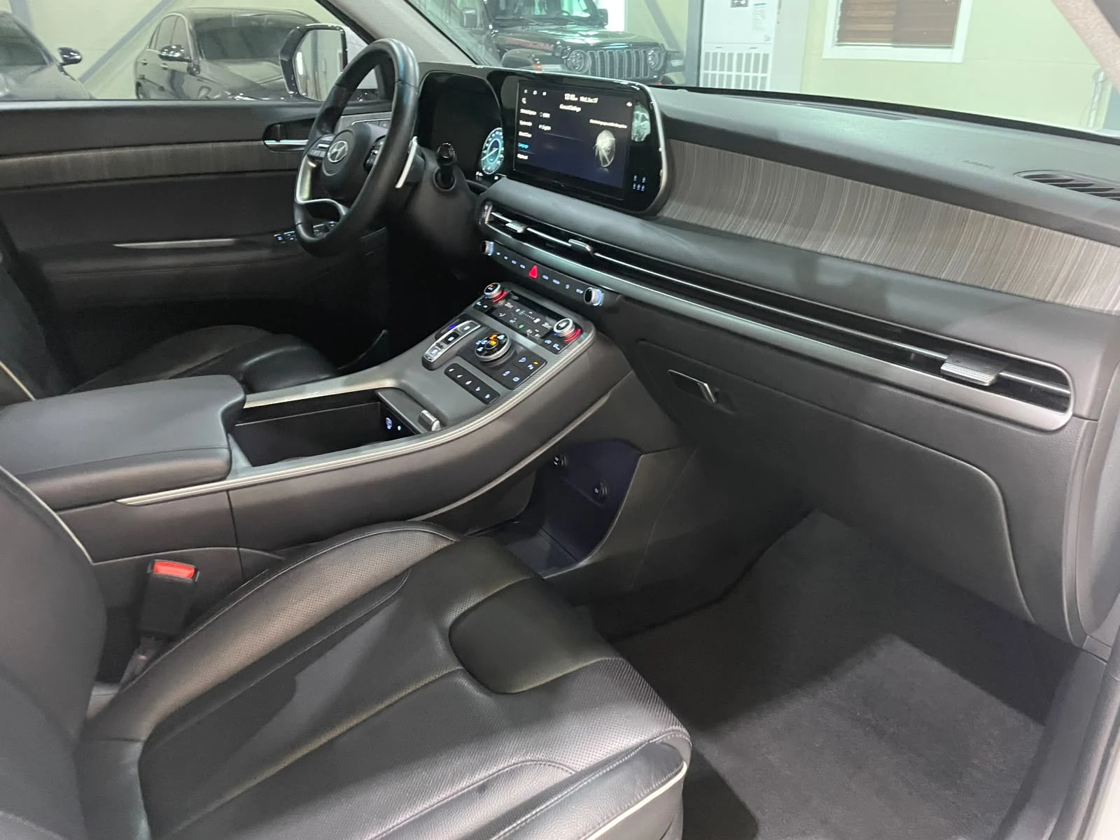 Hyundai Palisade 3.8 ! 4WD ! 6+ 1 ! Prestige !, снимка 11 - Автомобили и джипове - 55281444