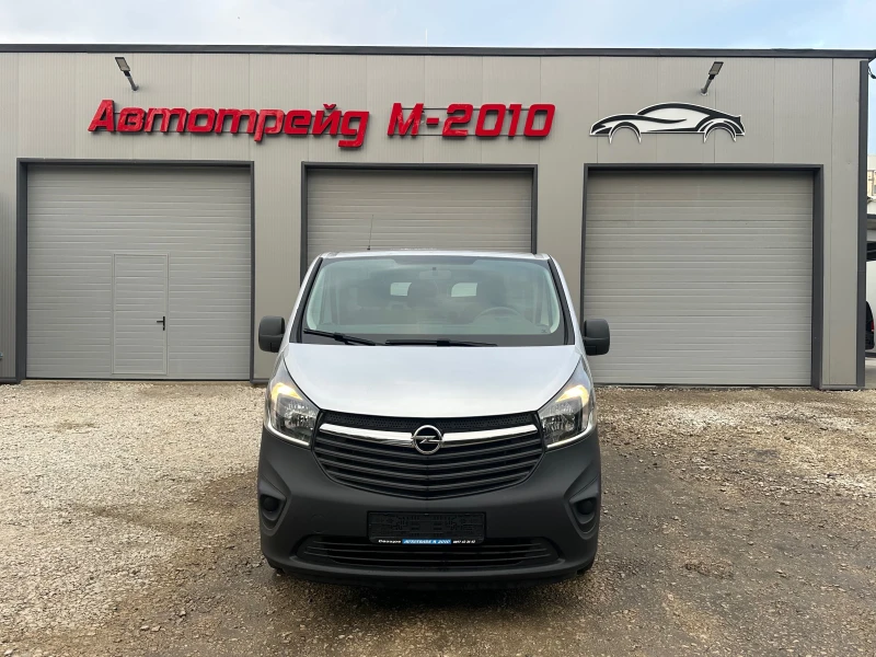 Opel Vivaro DIESEL* TOP* KLIMATIK* EVRO5, снимка 2 - Бусове и автобуси - 52071539