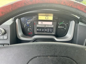 Renault T 520 перфектен, снимка 2