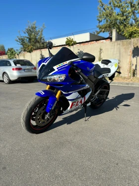 Yamaha YZF-R1, снимка 1