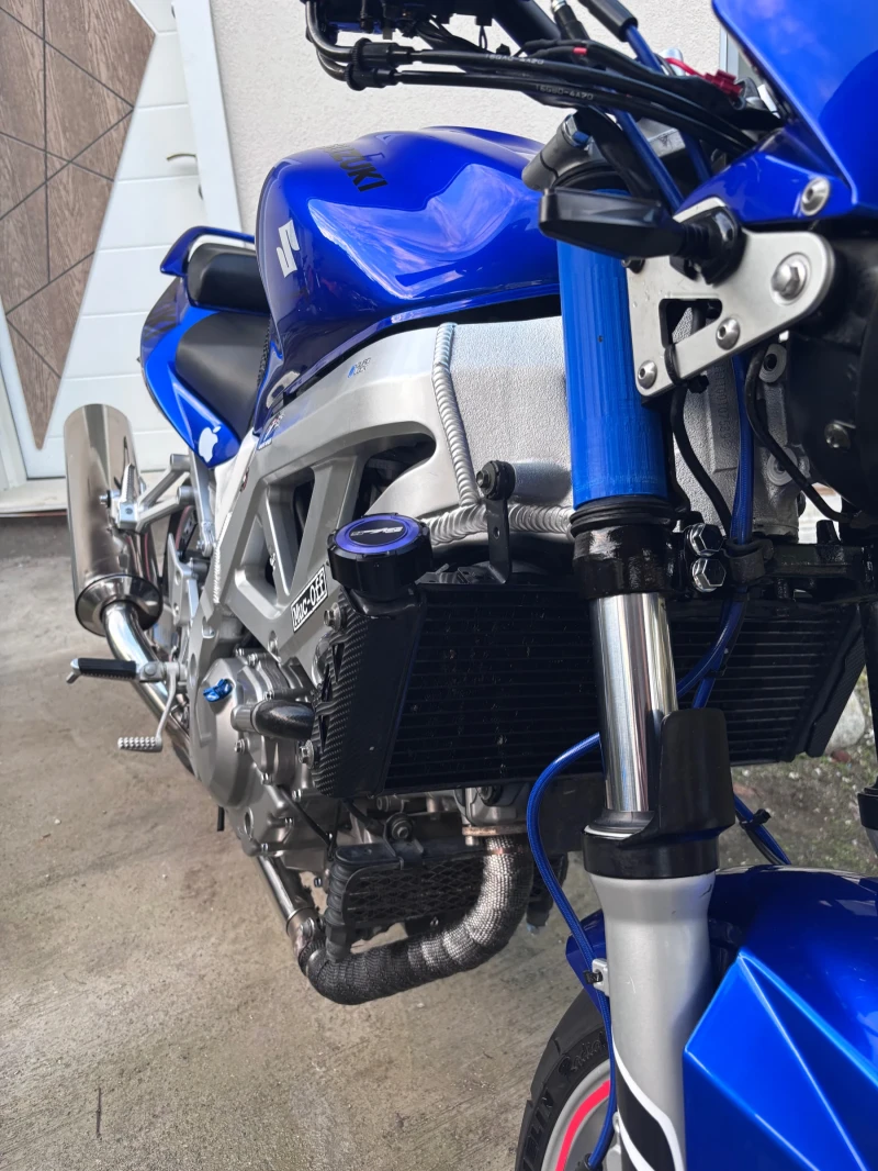 Suzuki SV 650i уникат, снимка 9 - Мотоциклети и мототехника - 49688587