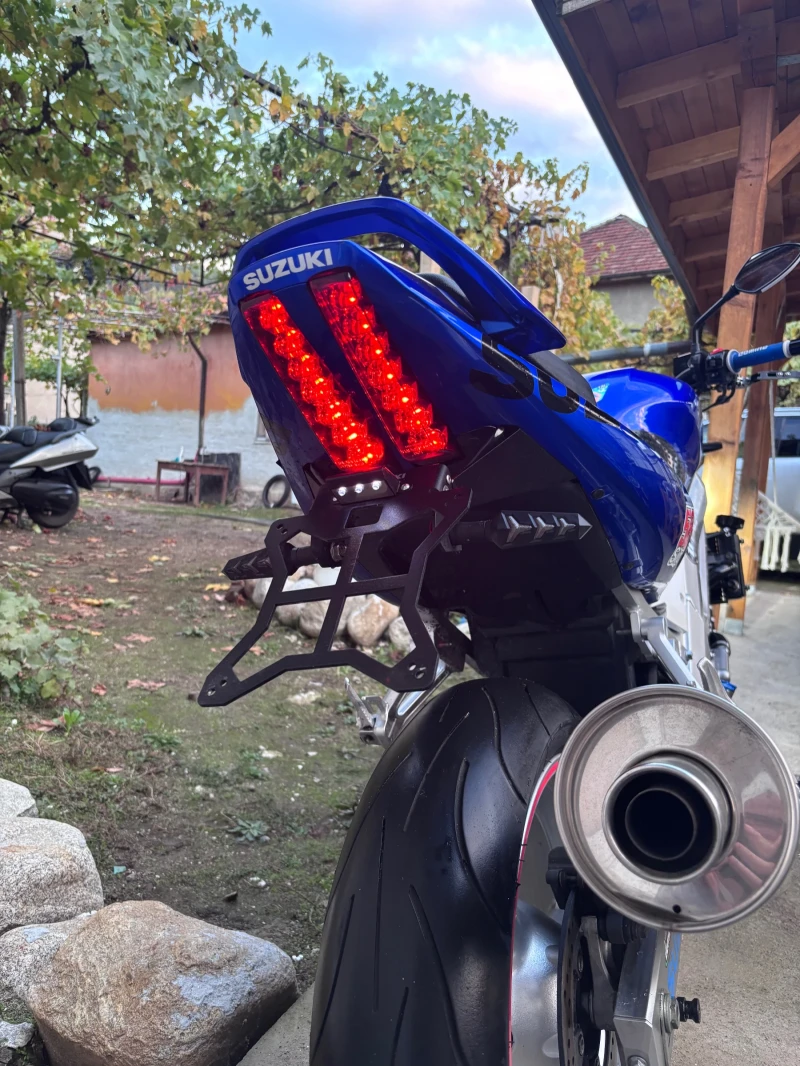 Suzuki SV 650i уникат, снимка 10 - Мотоциклети и мототехника - 49688587