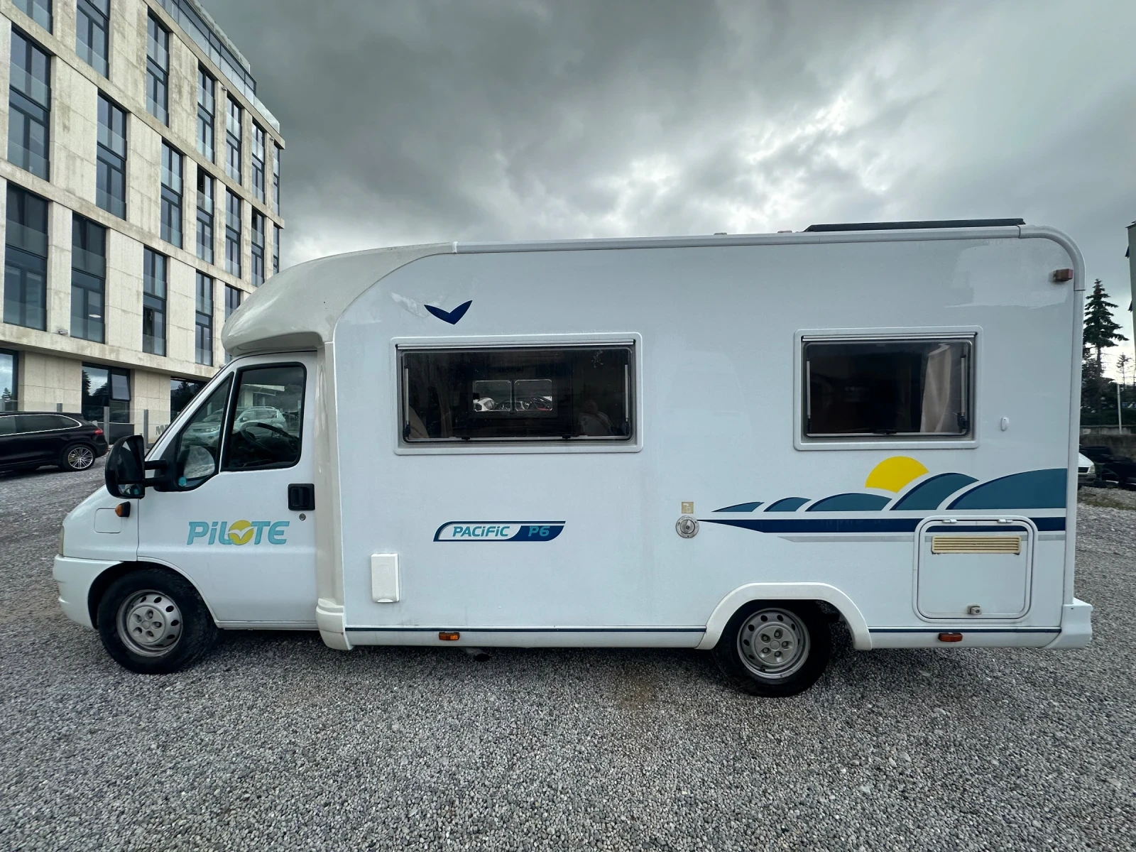 Кемпер Pilote Ducato, снимка 8 - Каравани и кемпери - 54801453