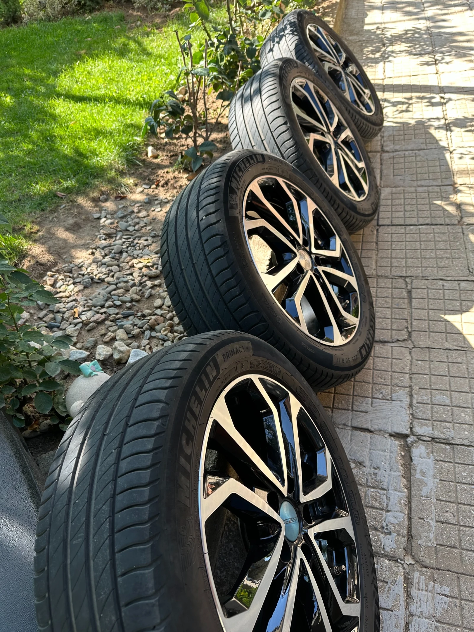 ���� � ������ 225/50R17 �� Audi A4 | Mobile.bg � ����������� 4