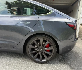 Tesla Model 3 Performance | Mobile.bg    14