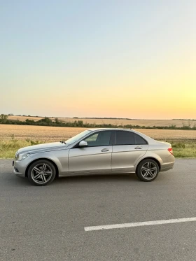 Обява за продажба на Mercedes-Benz C 200 2200 ~10 200 лв. - изображение 3