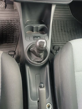 Skoda Fabia 1, 2i, ПЕРФЕКТНА, ЛИЗИНГ  - 3899 € / 7625.78 лв. - 77304356 12