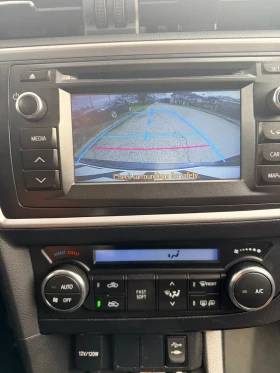 Toyota Auris 2.0d4d - 7400 € / 14473.14 лв. - 87980142 10