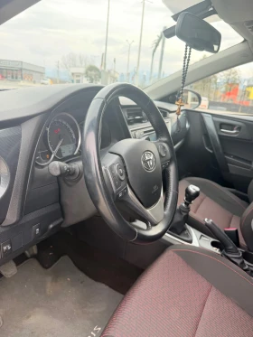 Toyota Auris 2.0d4d - 7400 € / 14473.14 лв. - 87980142 12