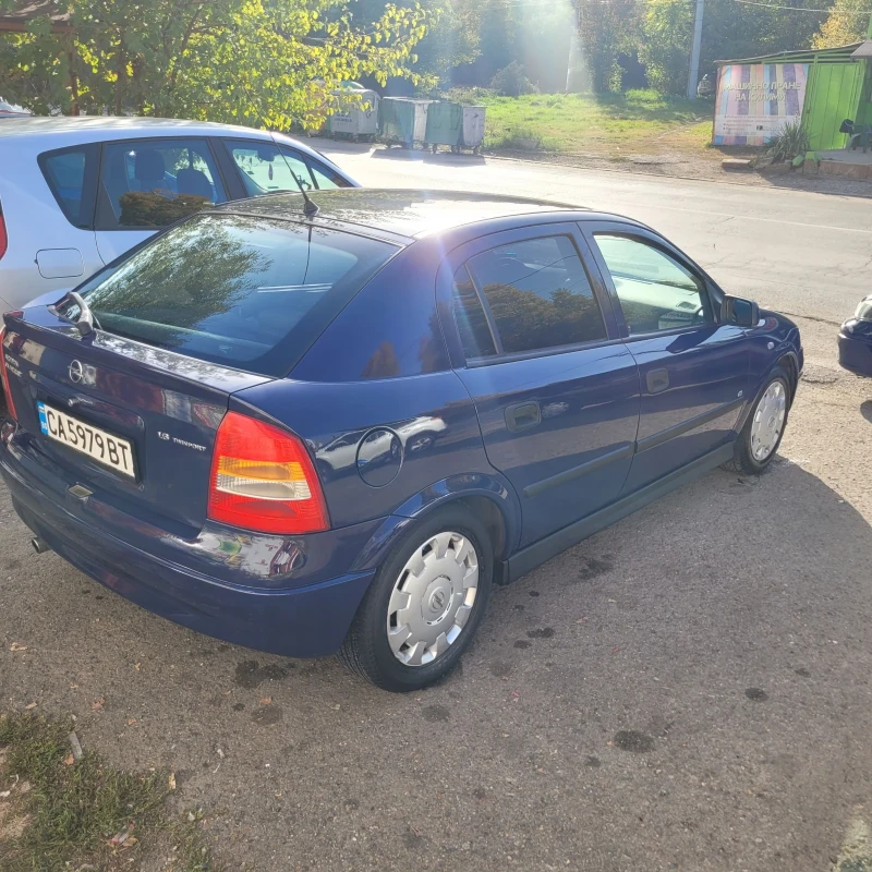 Opel Astra, снимка 4 - Автомобили и джипове - 47792217