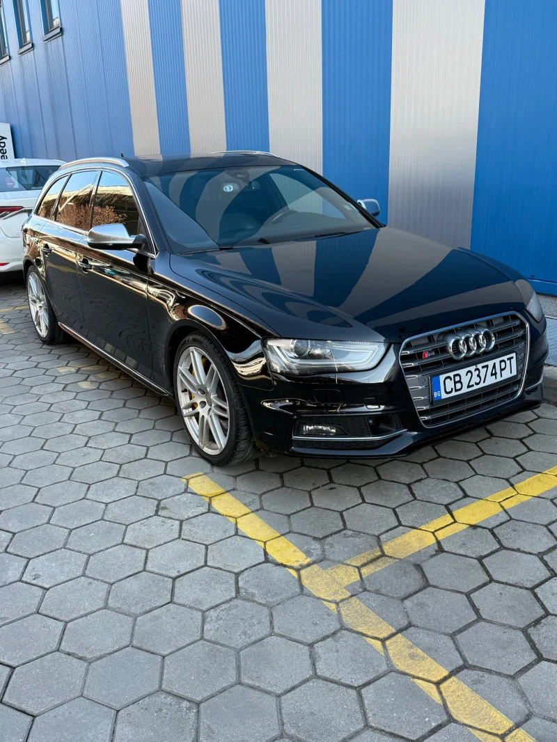 Audi S4, снимка 1 - Автомобили и джипове - 48031812