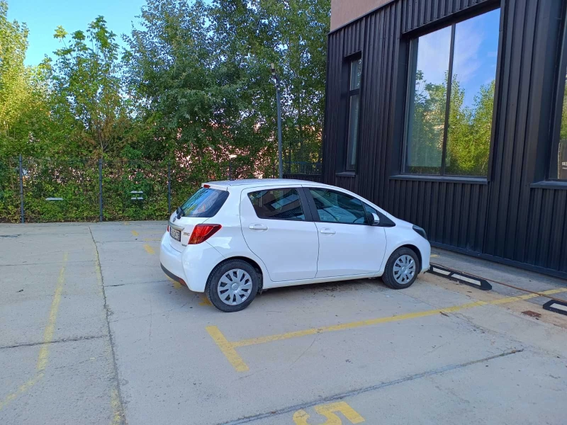 Toyota Yaris, снимка 2 - Автомобили и джипове - 52455190
