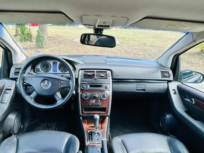 Mercedes-Benz B 180, снимка 9 - Автомобили и джипове - 52442661