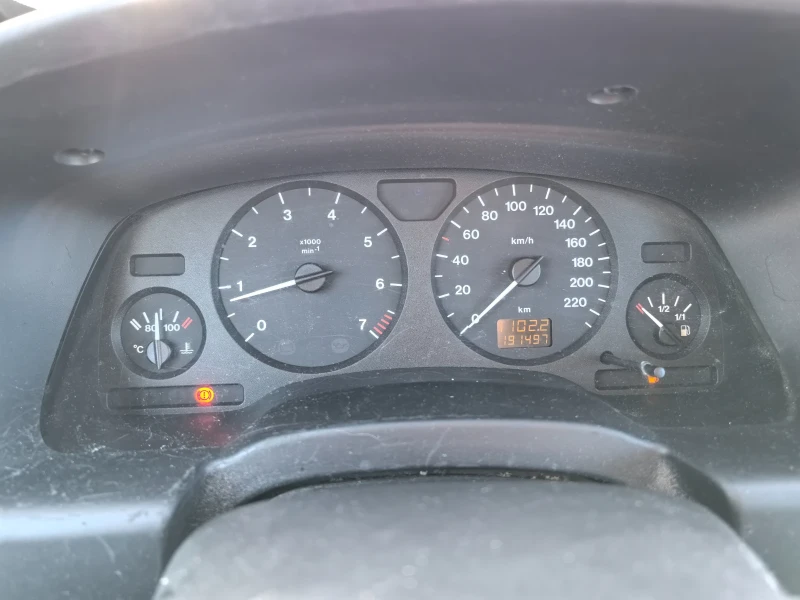 Opel Zafira 1.8i, снимка 6 - Автомобили и джипове - 52955618