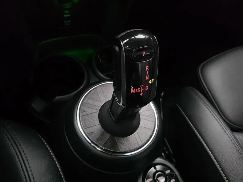 Mini Cooper High 3Rd Generation, снимка 9 - Автомобили и джипове - 55936828
