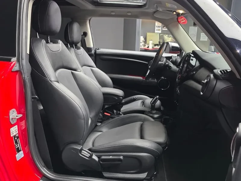 Mini Cooper High 3Rd Generation, снимка 11 - Автомобили и джипове - 55936828