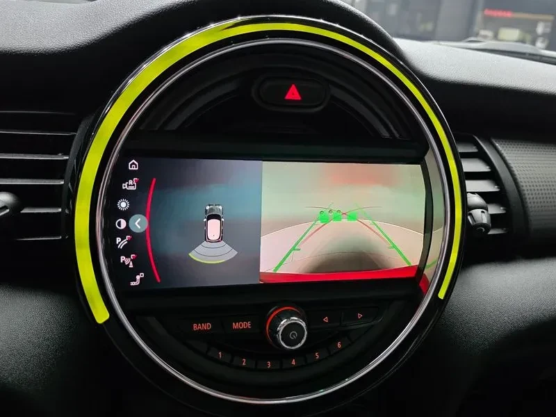Mini Cooper High 3Rd Generation, снимка 15 - Автомобили и джипове - 55936828