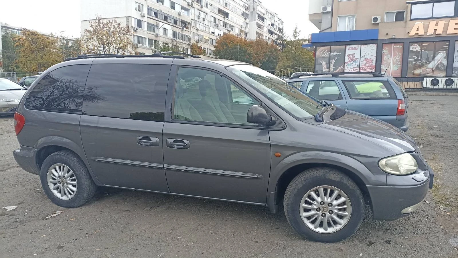 Chrysler Voyager  - изображение 8