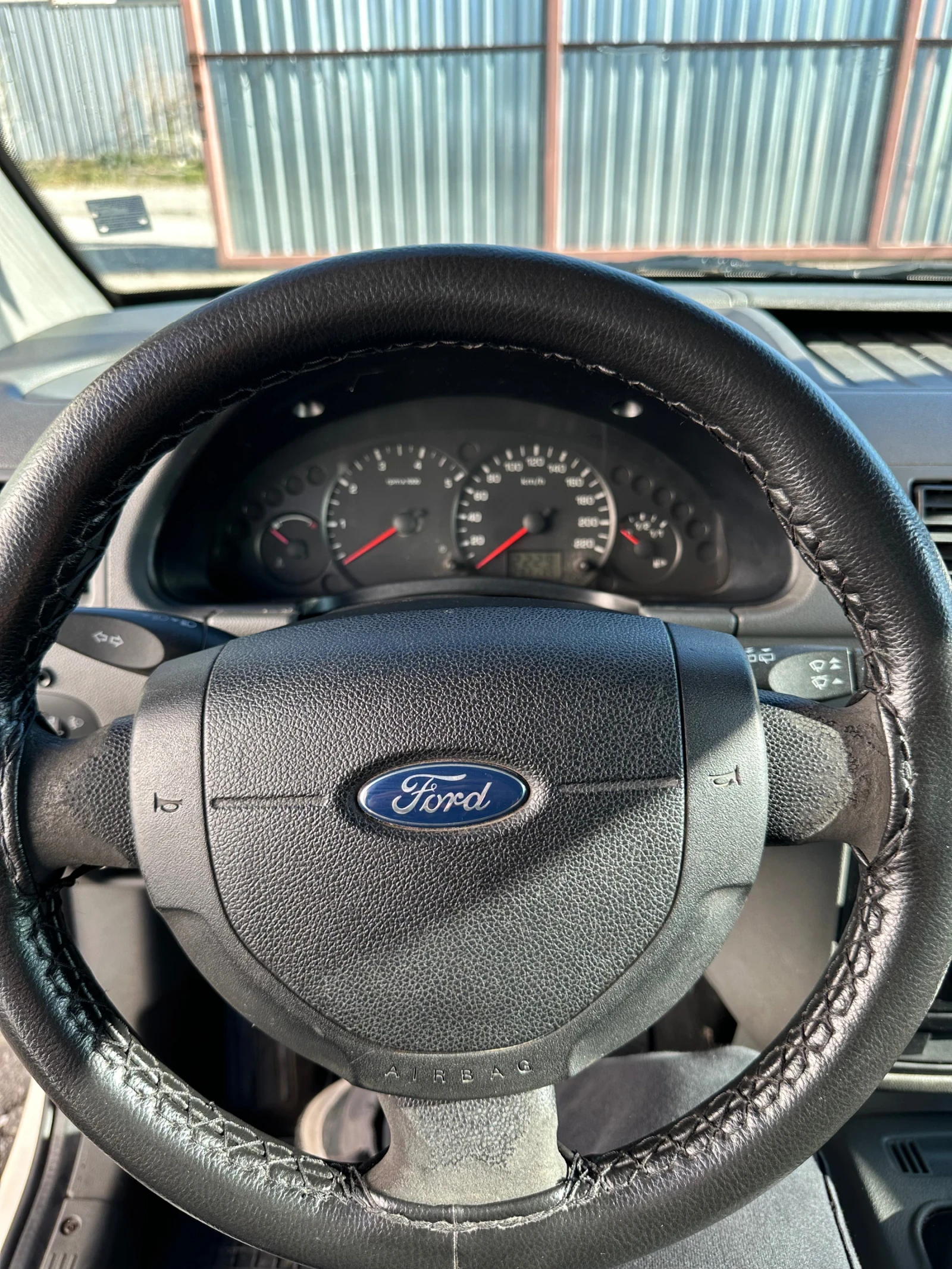 Ford Connect 1.8 TDCI - изображение 7