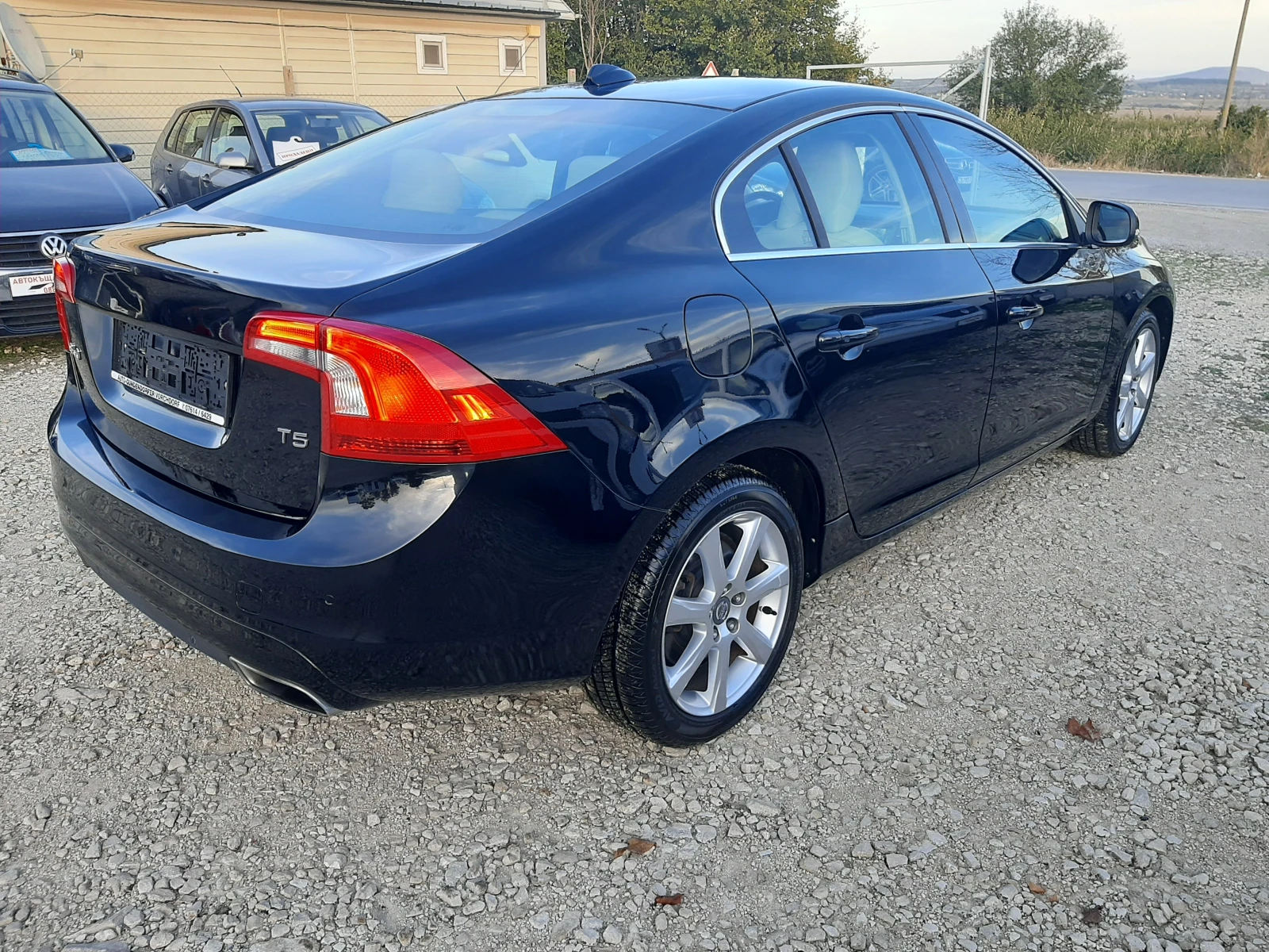 Volvo S60 T5 - изображение 5