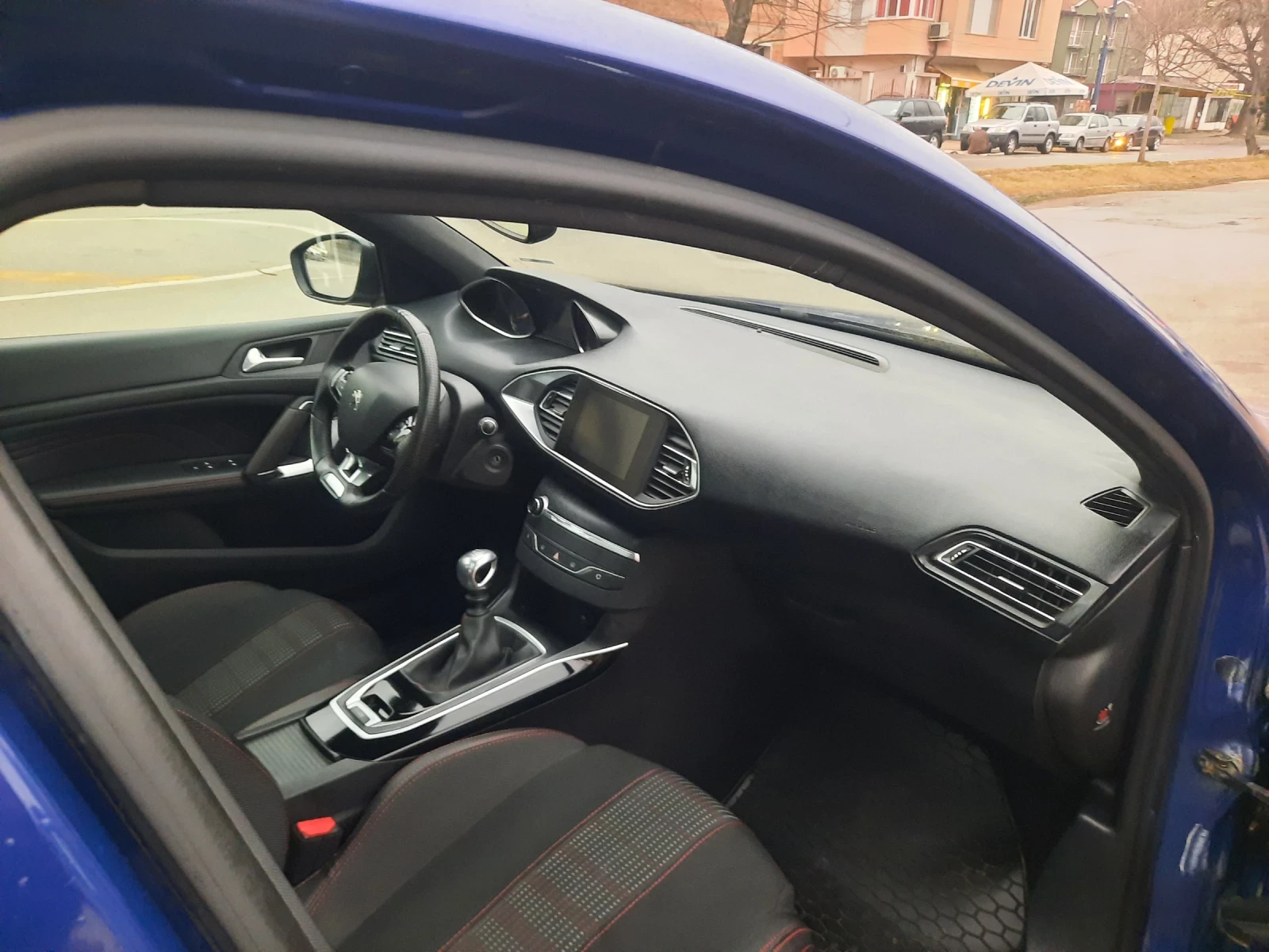 Peugeot 308  - изображение 8