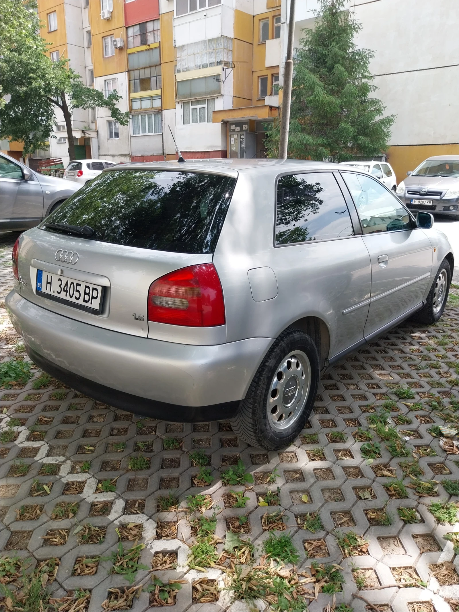Audi A3 1.6 - изображение 8