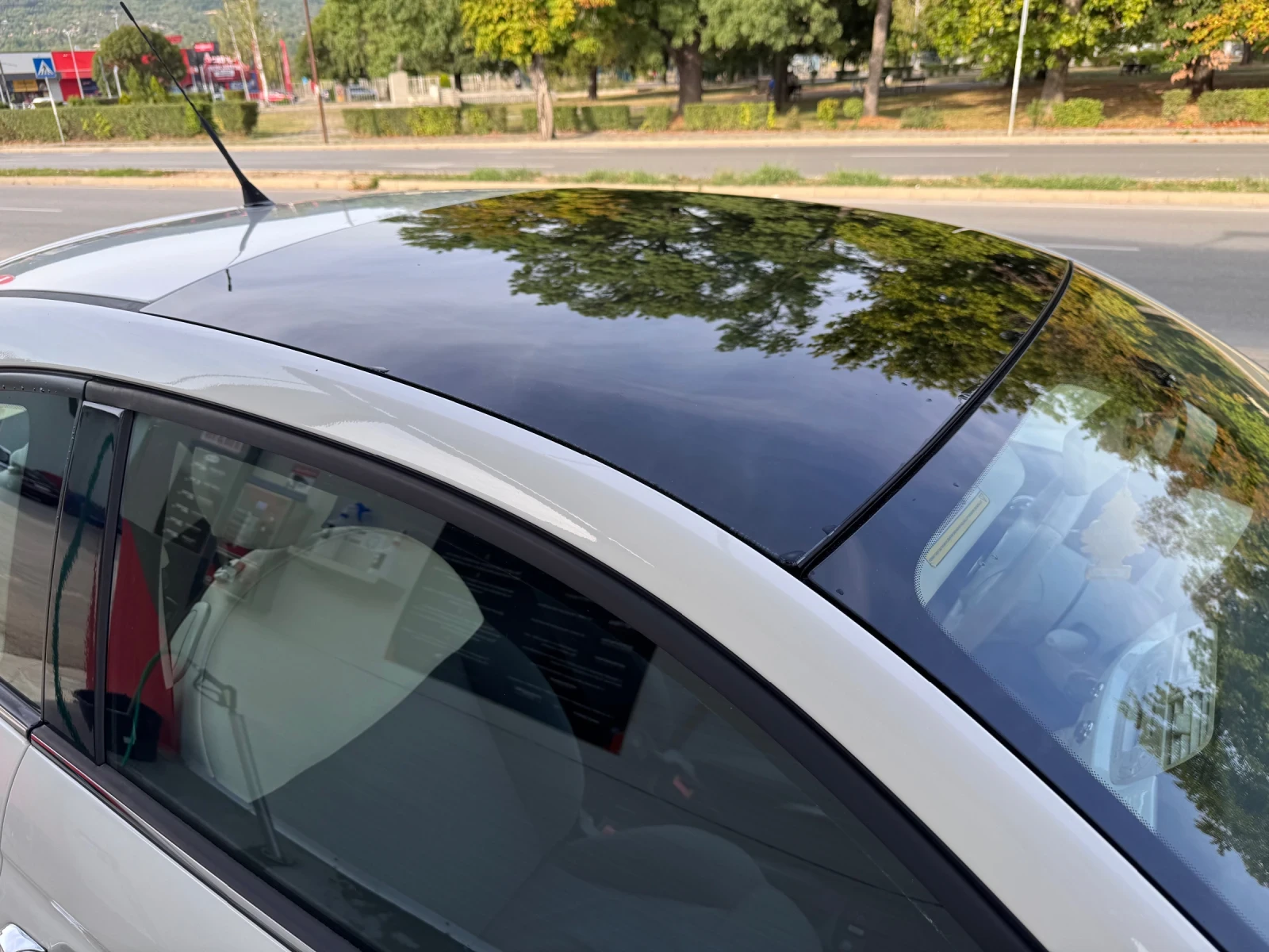 Fiat 500 0.9 Twin Air / Klima / Panorama - изображение 7