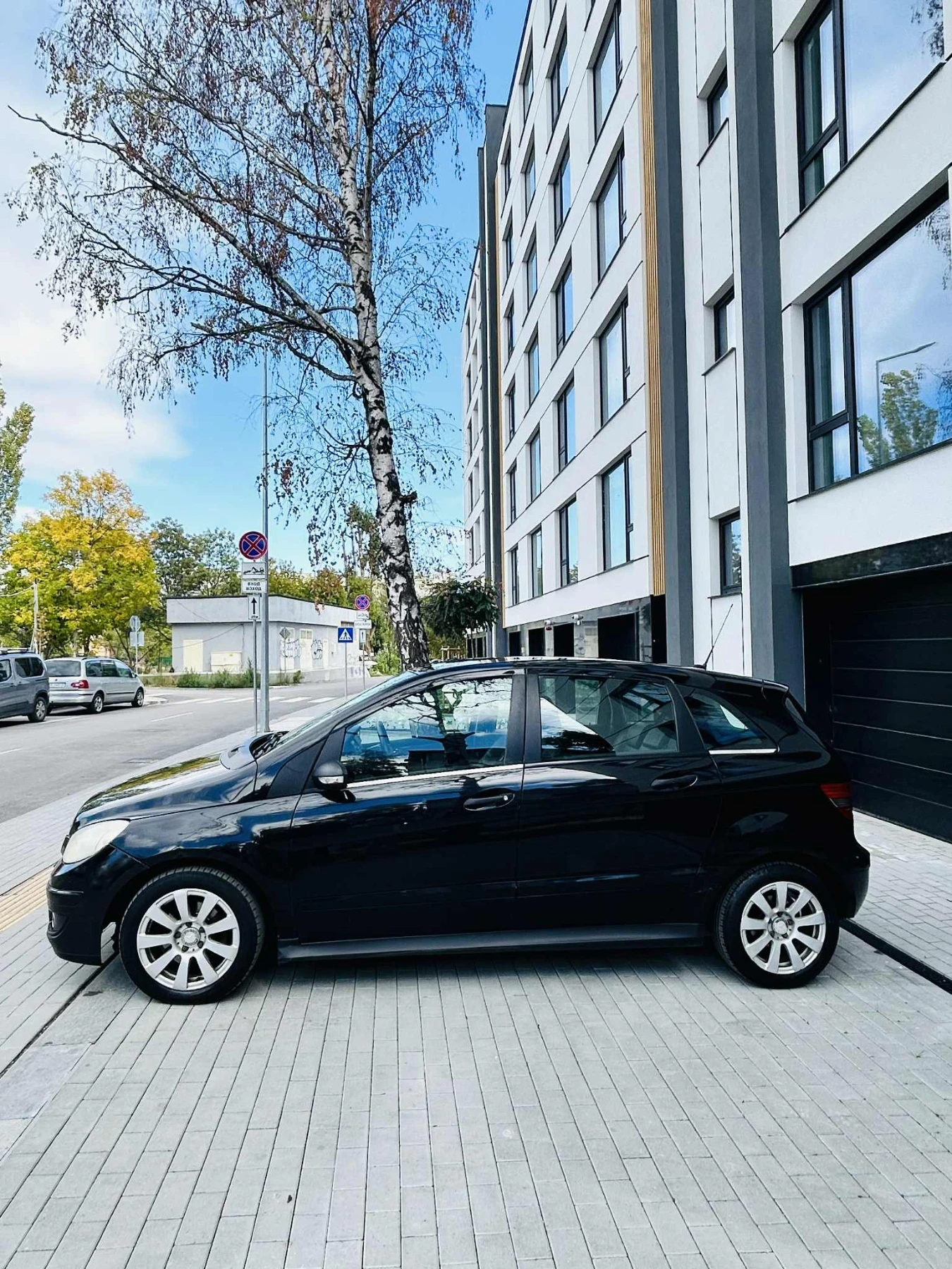 Mercedes-Benz B 180  - изображение 3