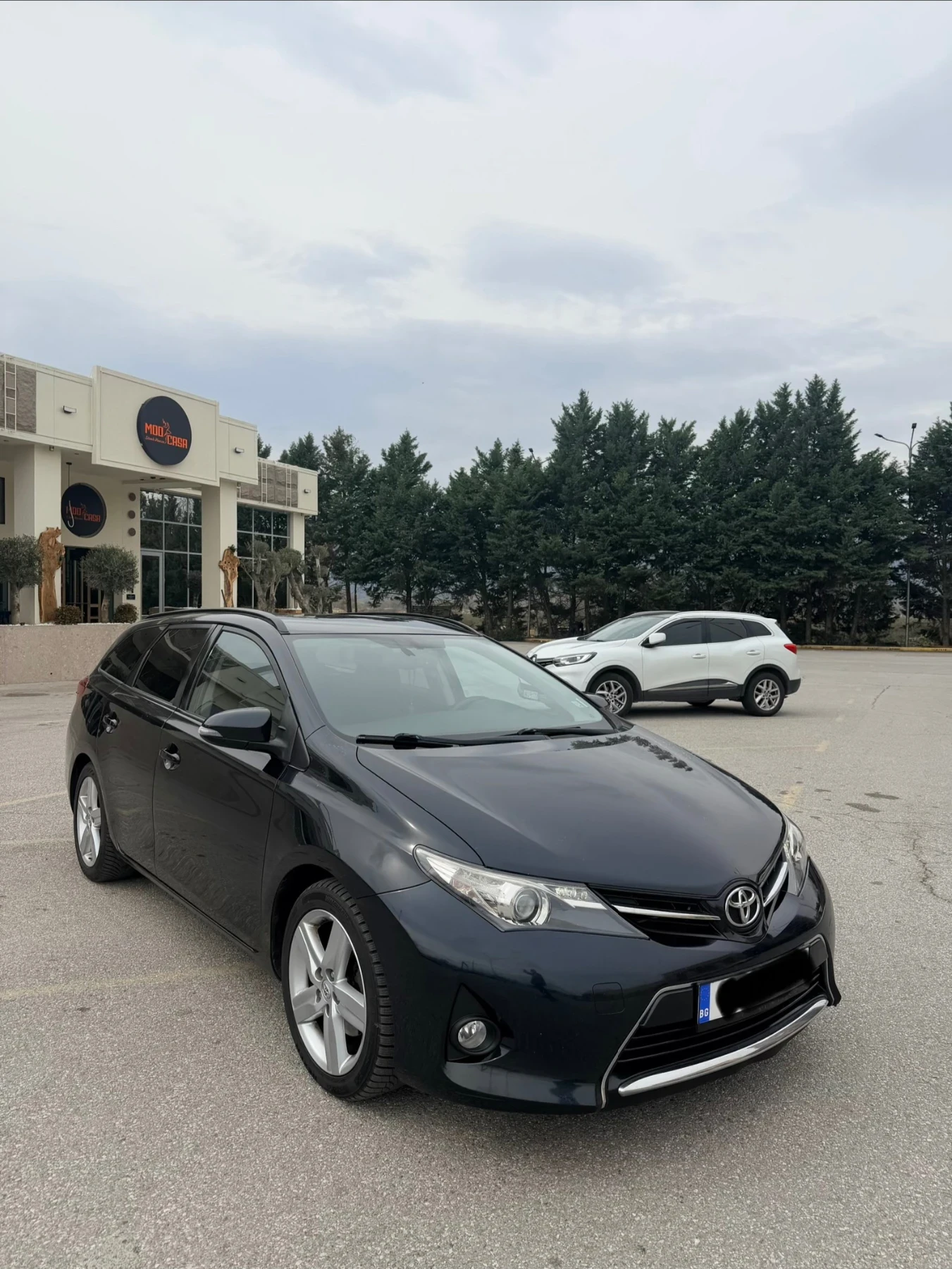 Toyota Auris 2.0d4d, снимка 3 - Автомобили и джипове - 53922843