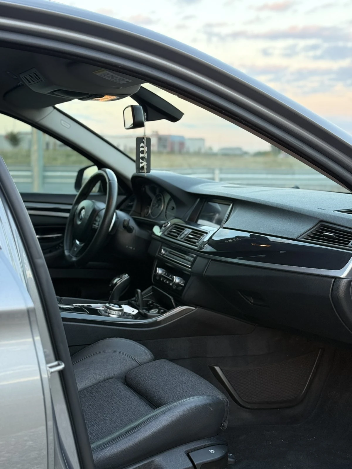 BMW 530, снимка 10 - Автомобили и джипове - 54178676