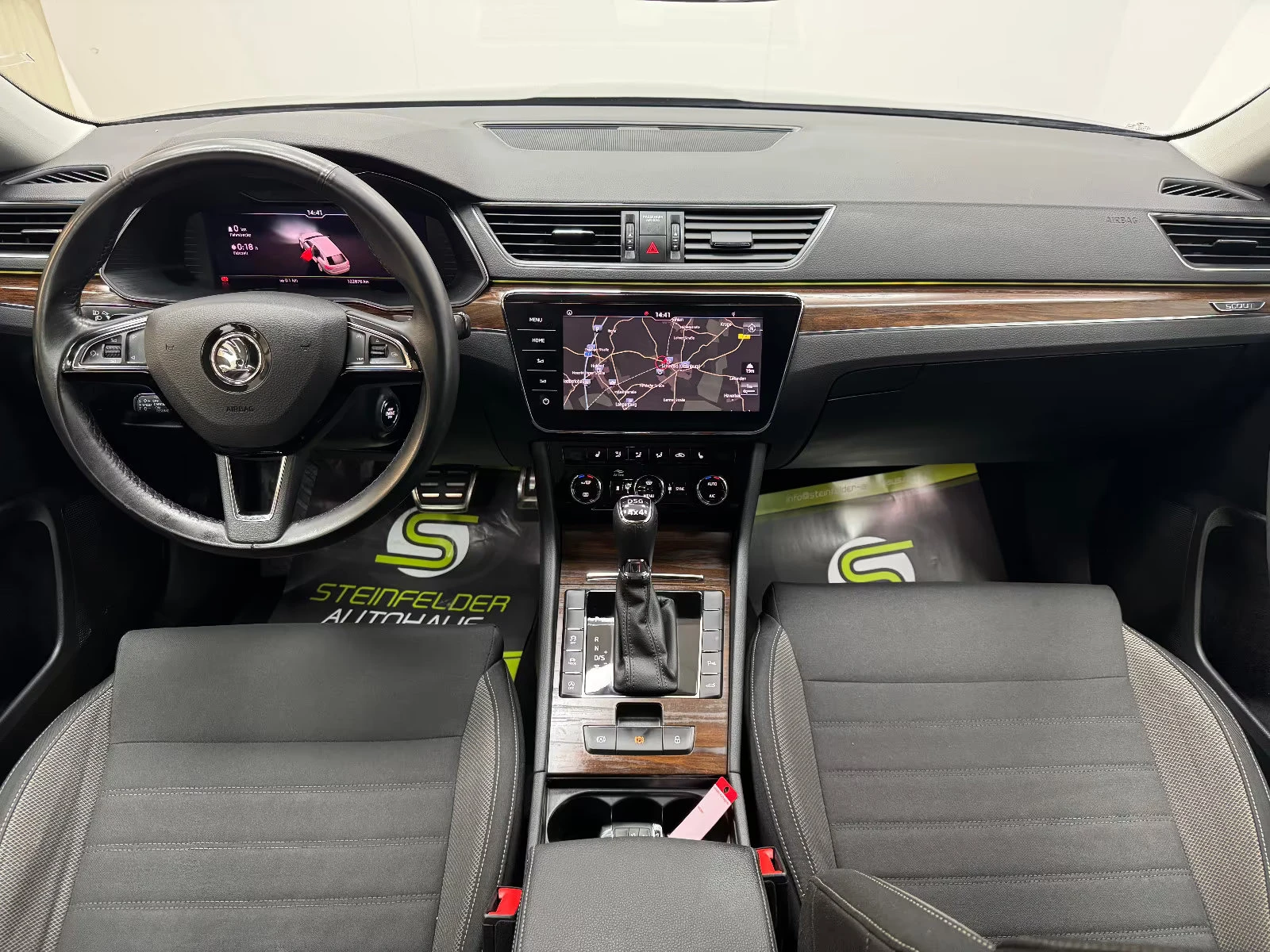 Skoda Superb SCOUT/190HP/4X4/MATRIX/CAM/MEM/319z, снимка 9 - Автомобили и джипове - 54270445