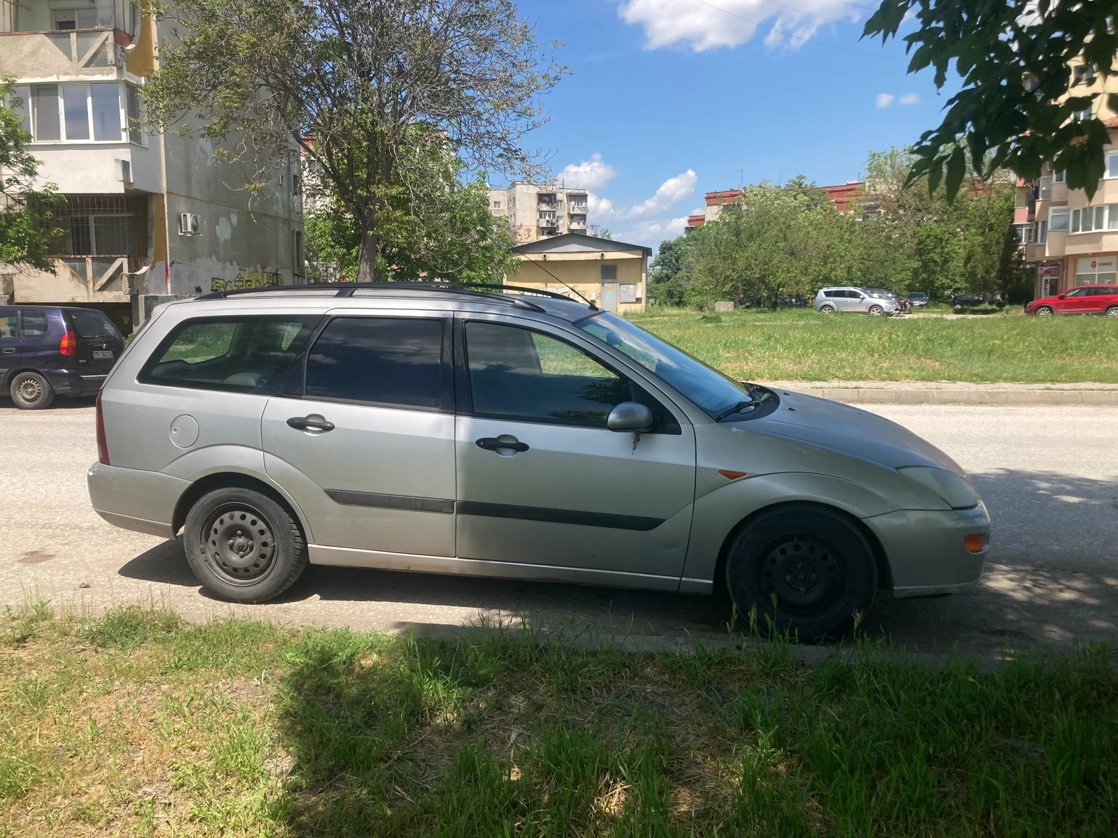 Ford Focus 1.8 TDdi, снимка 2 - Автомобили и джипове - 54495083