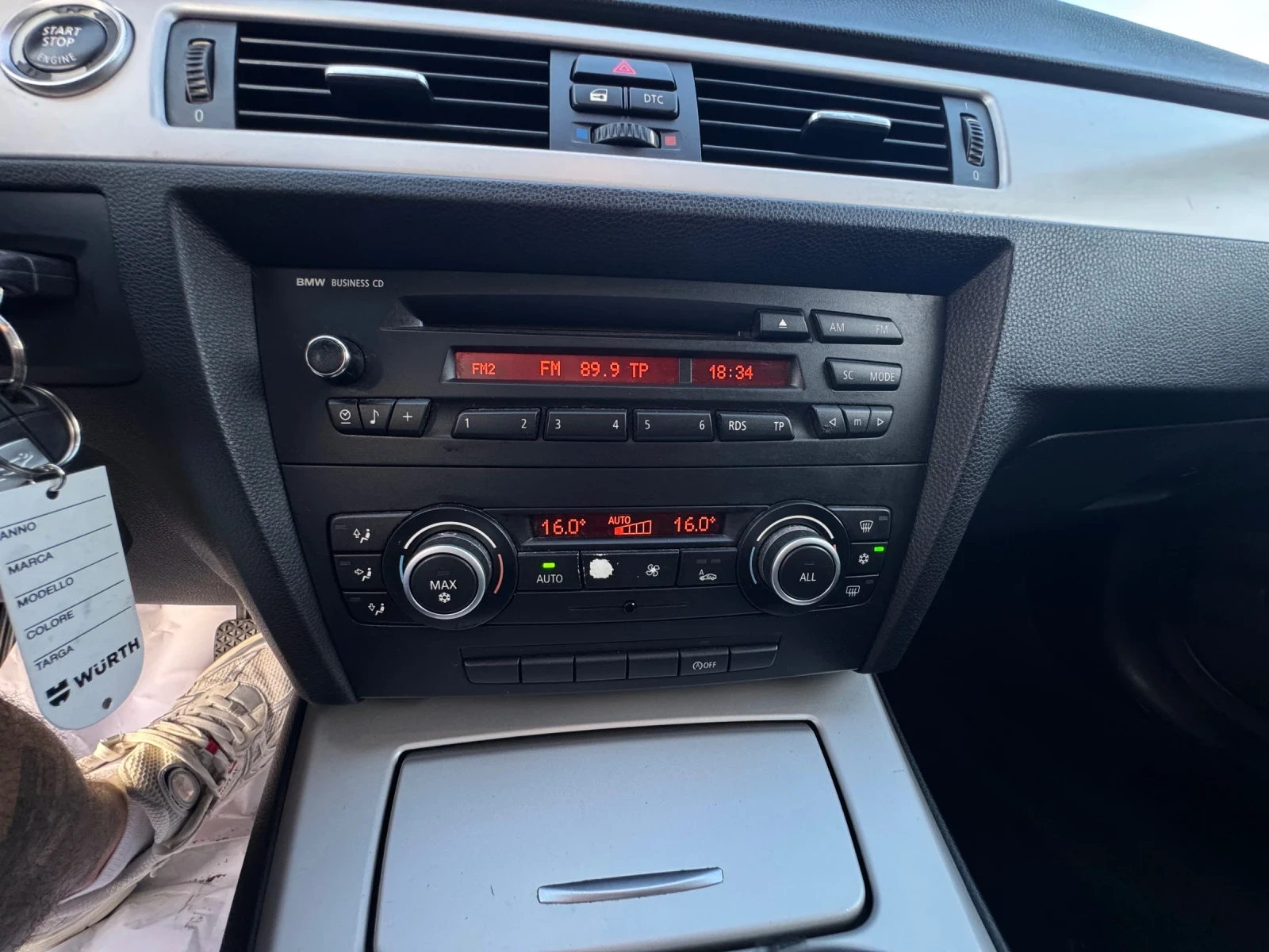 BMW 320, снимка 15 - Автомобили и джипове - 54820410