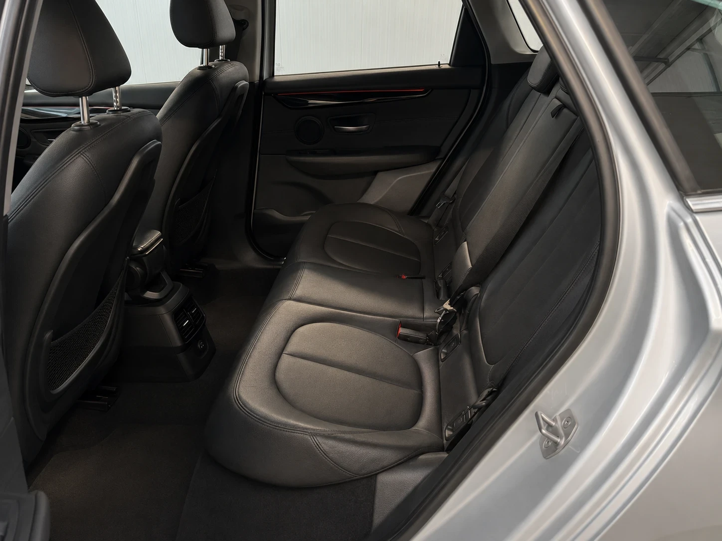 BMW 225 XE Plug in Hybrid, снимка 6 - Автомобили и джипове - 54874650