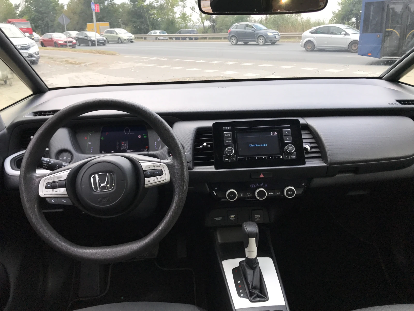 Honda Jazz 1, 5 e-HEV, снимка 7 - Автомобили и джипове - 55822814