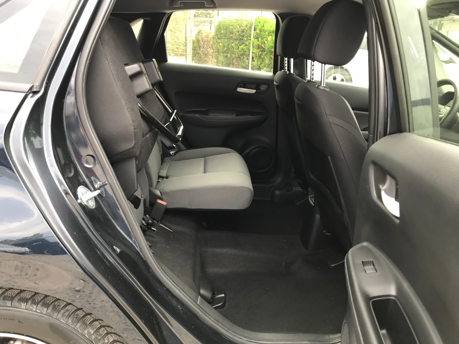Honda Jazz 1, 5 e-HEV, снимка 17 - Автомобили и джипове - 55822814