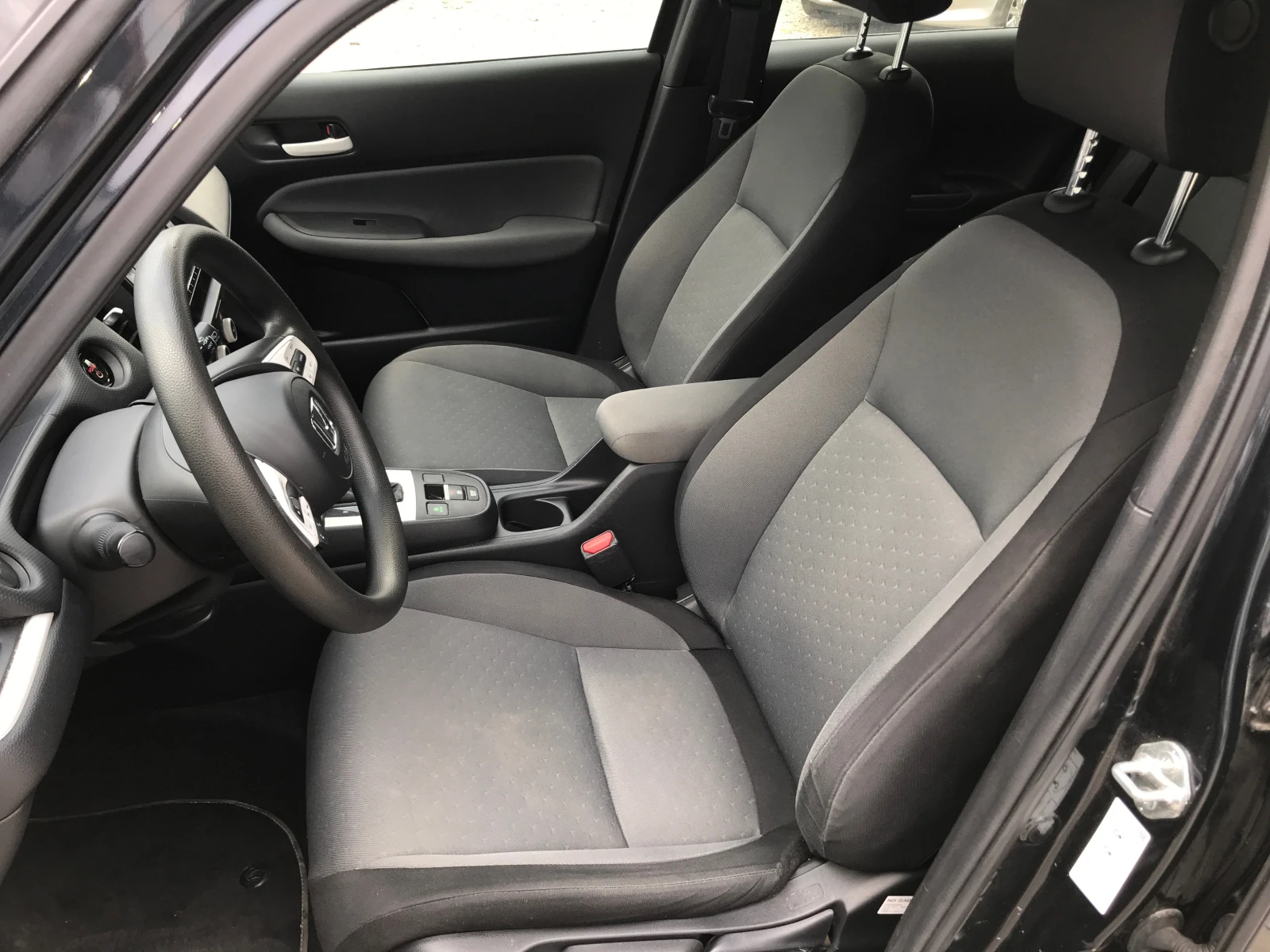 Honda Jazz 1, 5 e-HEV, снимка 9 - Автомобили и джипове - 55822814