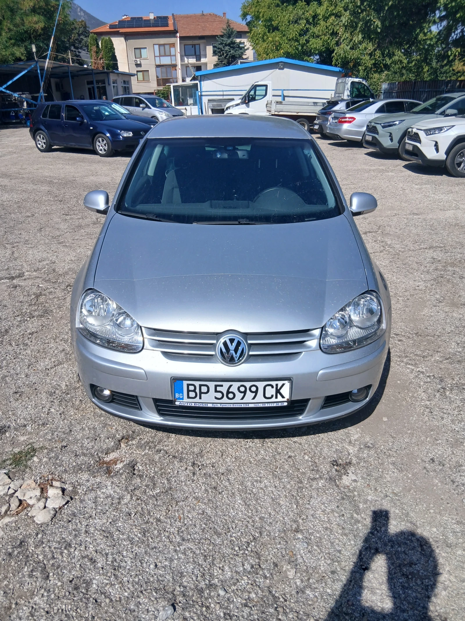 VW Golf